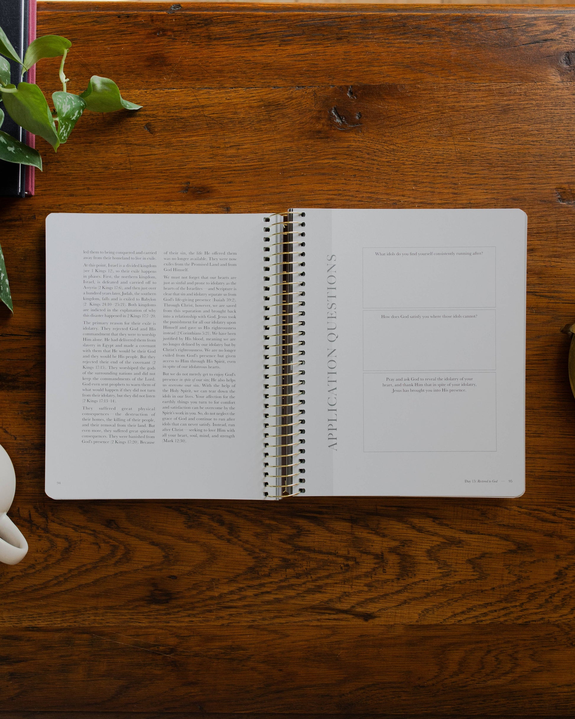 Clinging to the Cross | Lent Bible Study