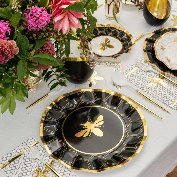 Honeybee Wavy Paper Salad Plate/8pk
