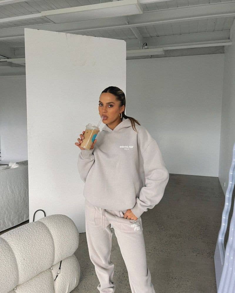 Fashionable Sports Hooded Sweatshirt Two-Piece Set