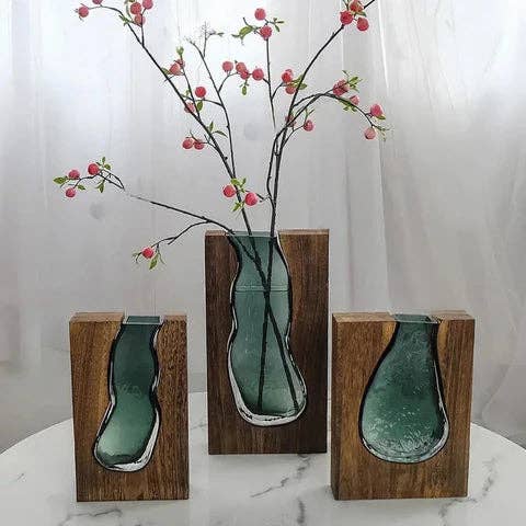 Nordic Live Edge Vase
