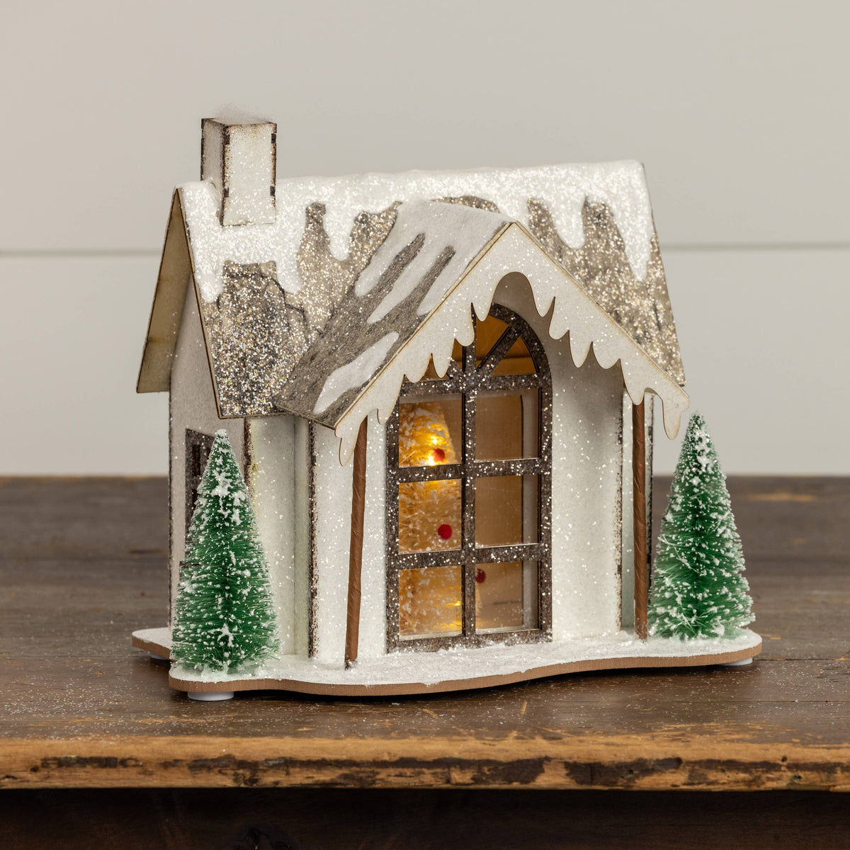 LIGHTED WOOD SNOWY HOLIDAY HOUSE