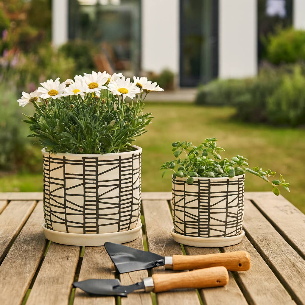 Planters Set of 2 - Beige Ceramic Geometric Saucer, 6/8 in.