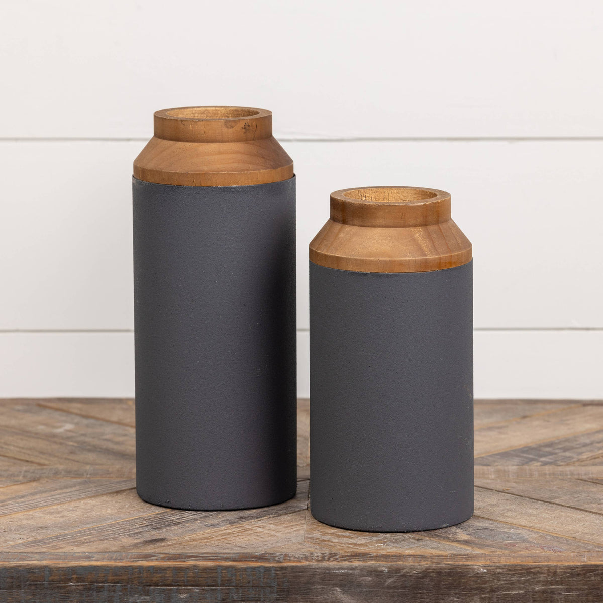 10" BLACK & BROWN TWO TONE VASE