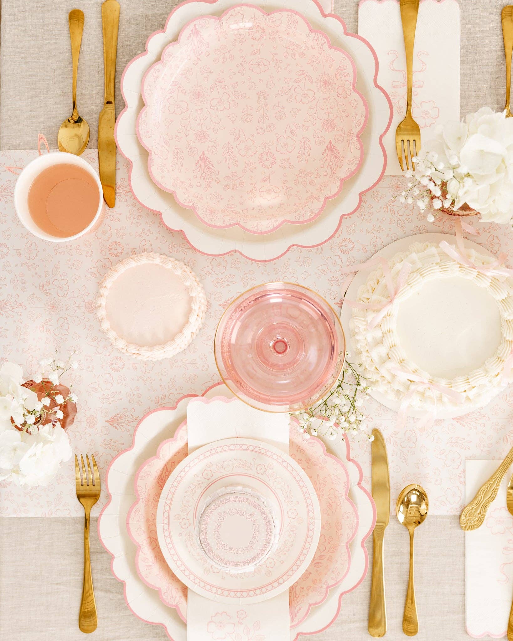 Pembroke Table Runner