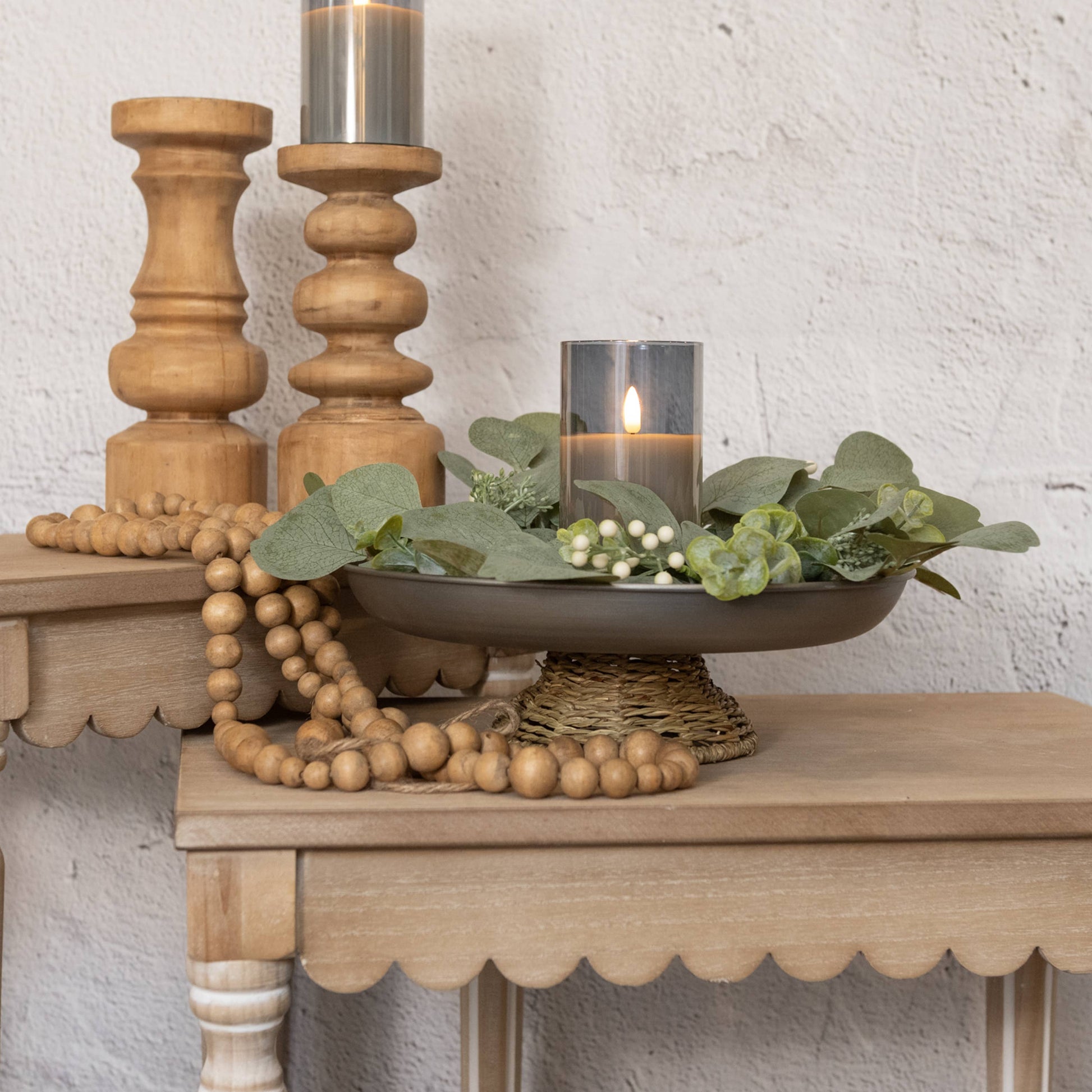 12" METAL AND GRASS PEDESTAL STAND