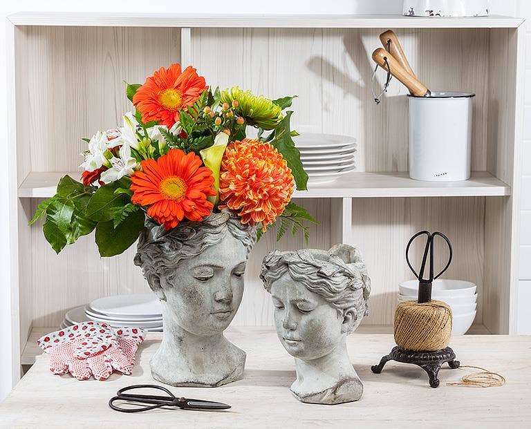 Women Head Planter