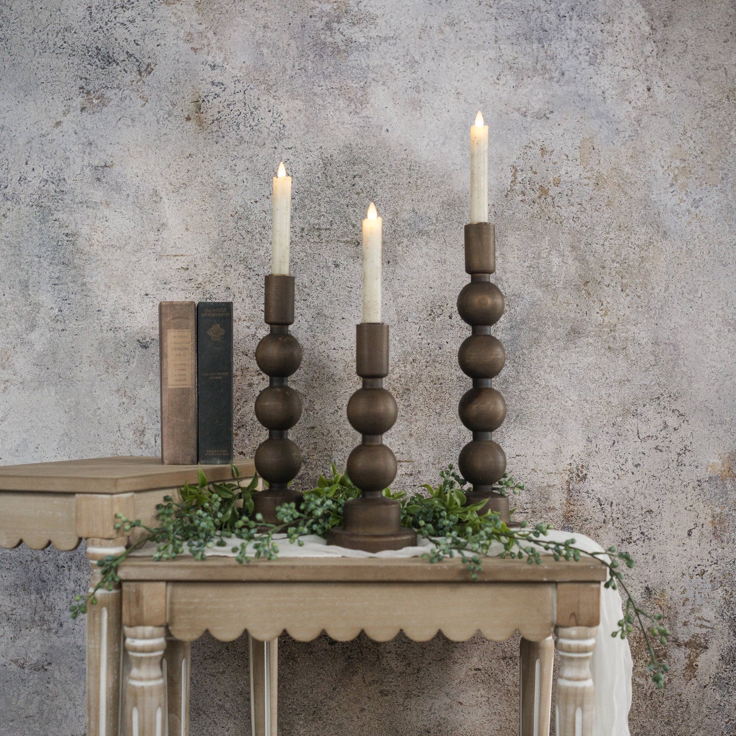 13.5" BONDED TAPER CANDLESTICK